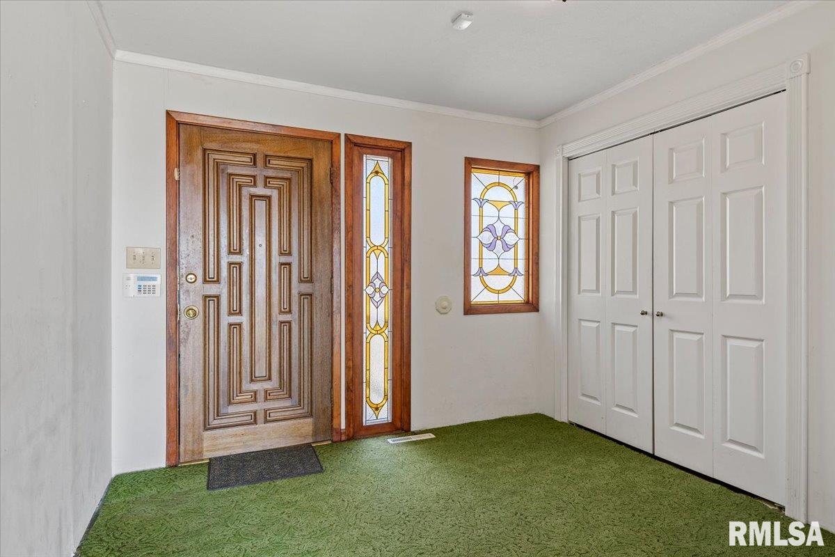 65 Linden Lane Springfield, IL 62712 - Photo 5 of 46