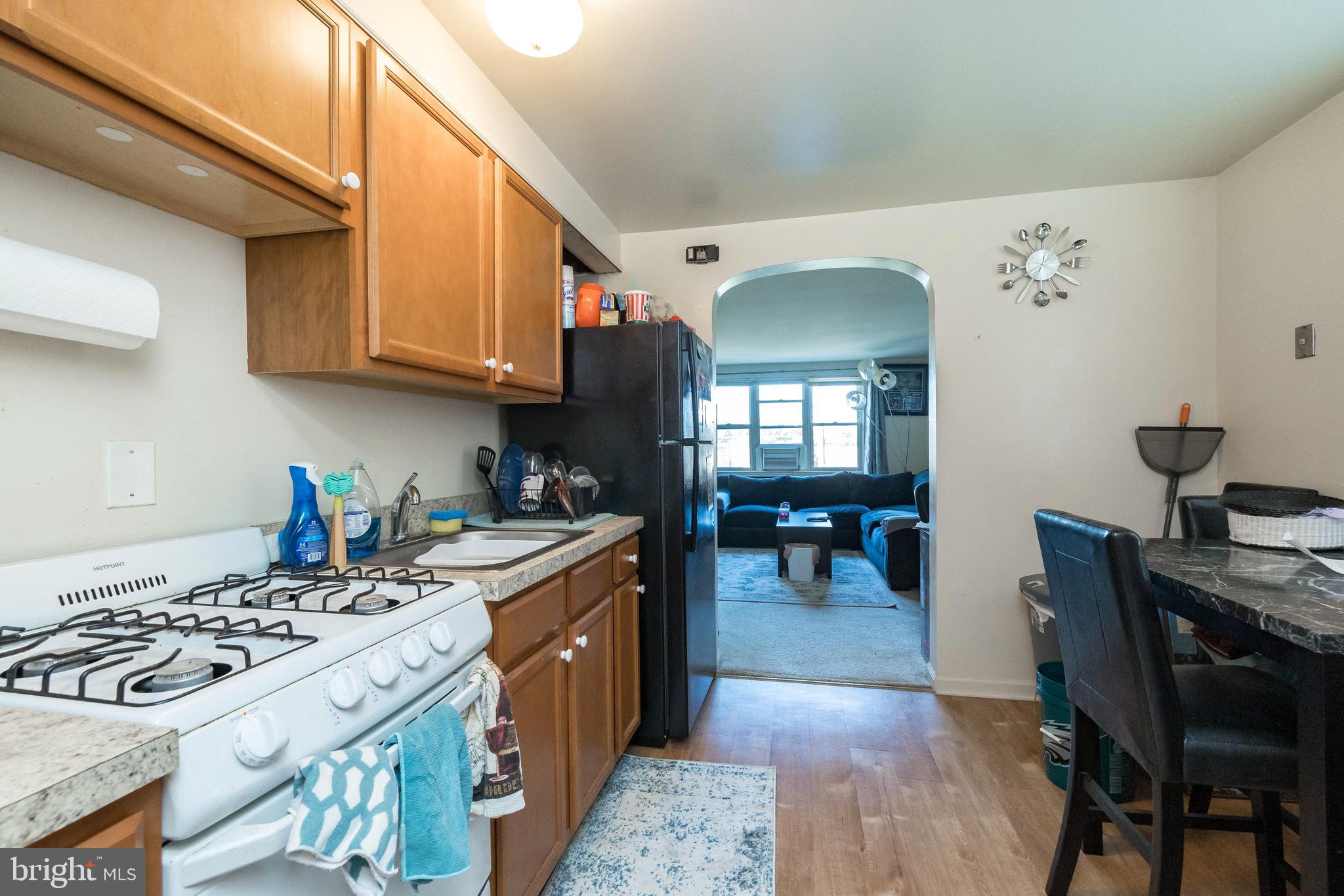 834 Fuller Street Philadelphia, PA 19111 - Photo 4 of 15 Gallery Image 4