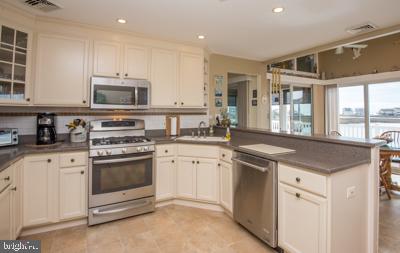 46 Kansas Road Tuckerton, NJ 08087 - Photo 17 of 47 COUNTRY GOURMET KITCHEN 2