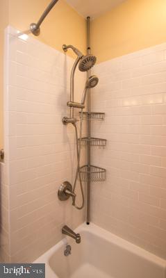 46 Kansas Road Tuckerton, NJ 08087 - Photo 29 of 47 2ND FLOOR BATH WITH TILE AND TUB SHOWER COMBO