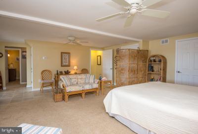 46 Kansas Road Tuckerton, NJ 08087 - Photo 35 of 47 1ST FLOOR MASTER SUITE SITTING AREA
