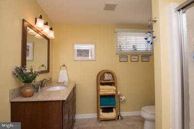 46 Kansas Road Tuckerton, NJ 08087 - Photo 38 of 47 1ST FLOOR MASTER BATH PIC 2