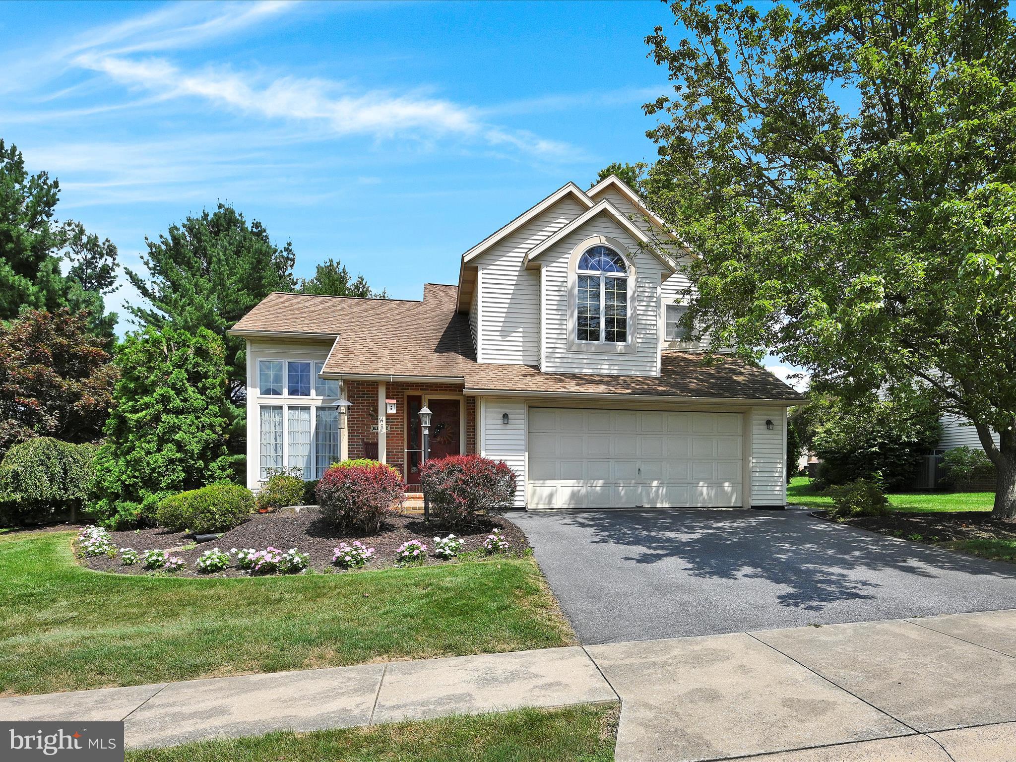 14 Ream Road Stevens, PA 17578 - Photo 1 of 39 Front