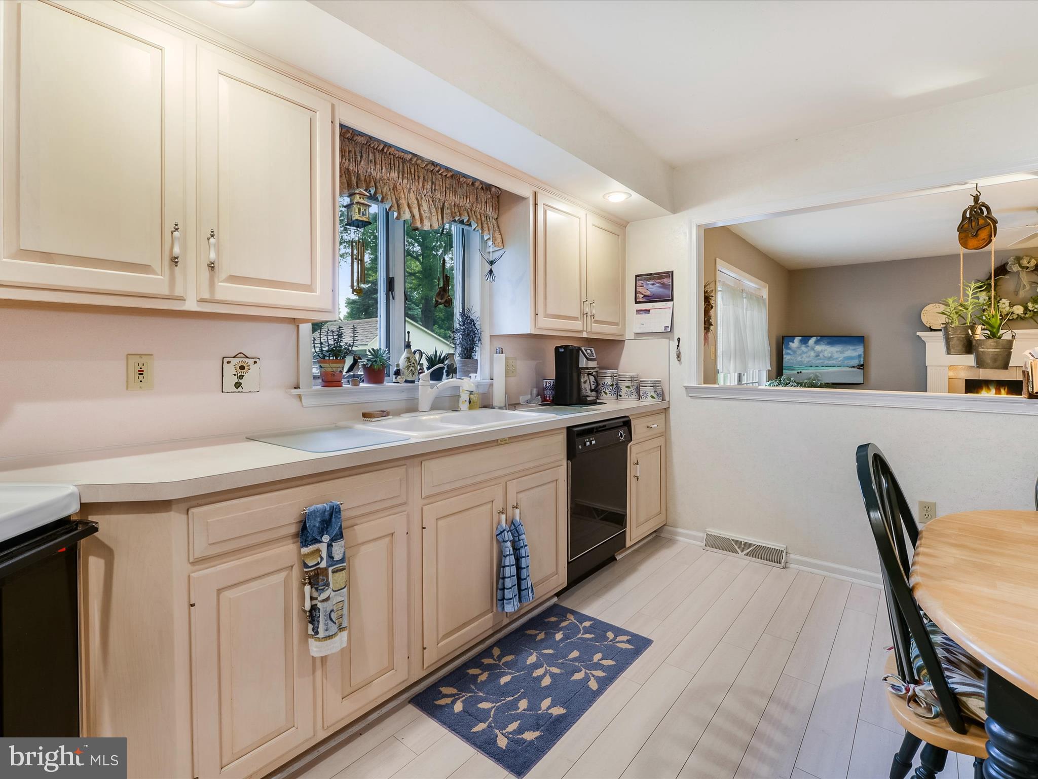 14 Ream Road Stevens, PA 17578 - Photo 17 of 39 Kitchen