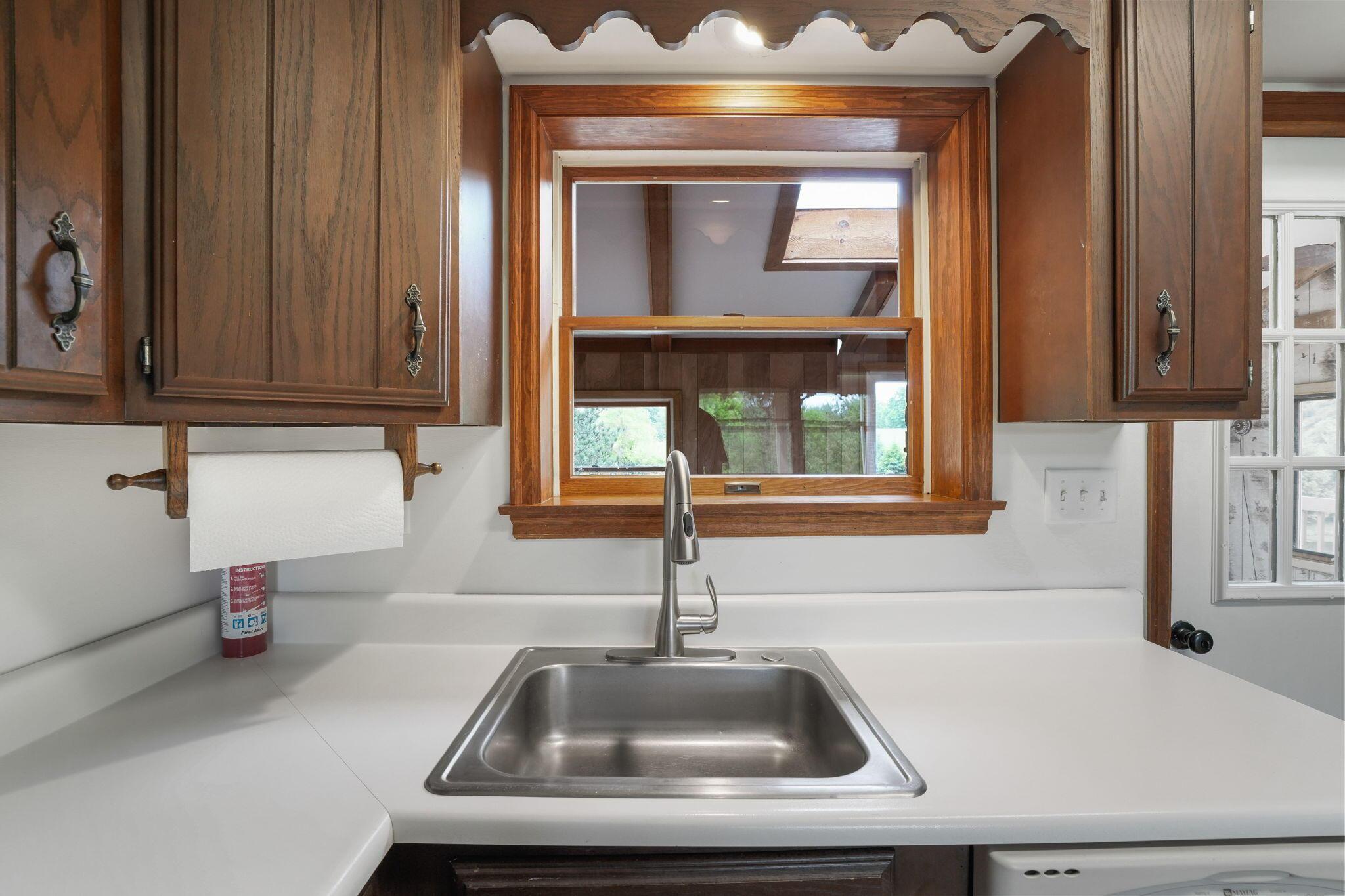 4020 Horseshoe Road Delaware, OH 43015 - Photo 10 of 34 Kitchen