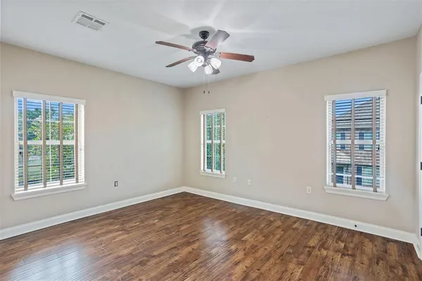 $1,400 | 5017 South Prien Lake Road, Lake Charles, LA 70605