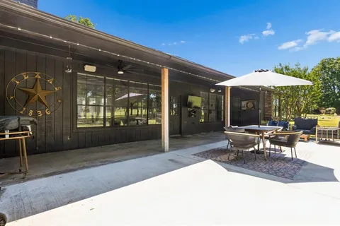 $830,000 | 119 Seminole Drive, Trophy Club, TX 76262