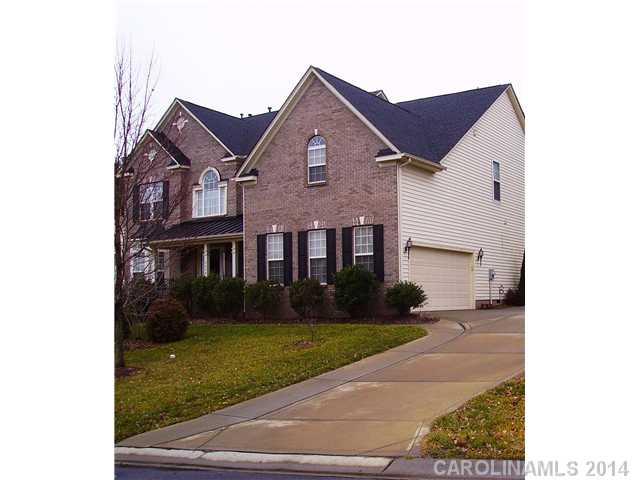 2338 Harvester Avenue Fort Mill, SC 29708 - Photo 3 of 23