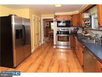 508 North Veronica Road West Chester, PA 19380 - Photo 3 of 12 Kitchen