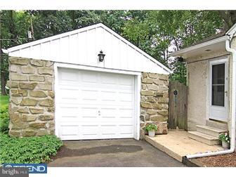 508 North Veronica Road West Chester, PA 19380 - Photo 10 of 12 Garage
