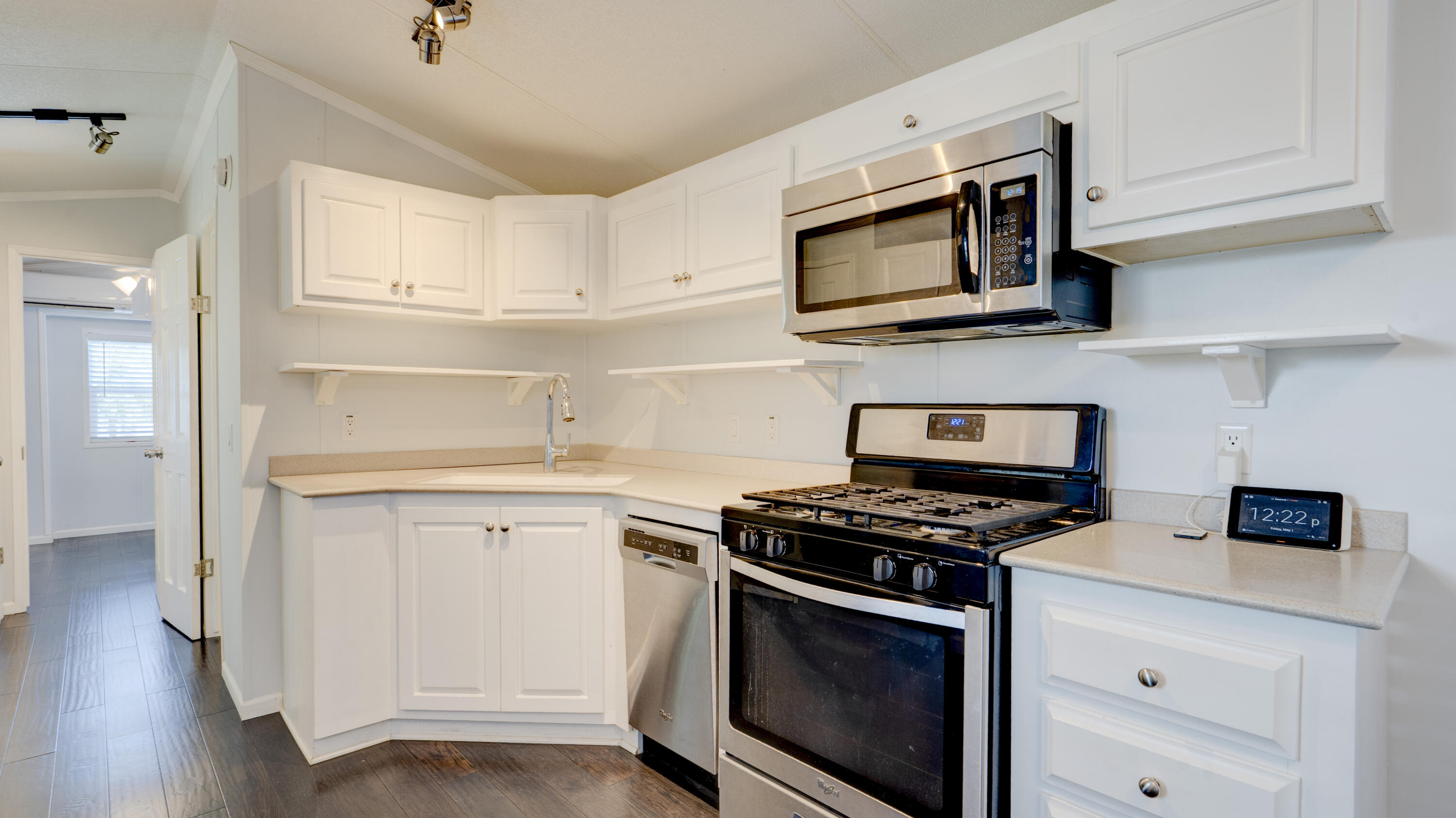 1101 Mastic Street Islamorada, FL 33036 - Photo 113 of 128 1101 Mastic St., Upper Matecumbe Key, FL