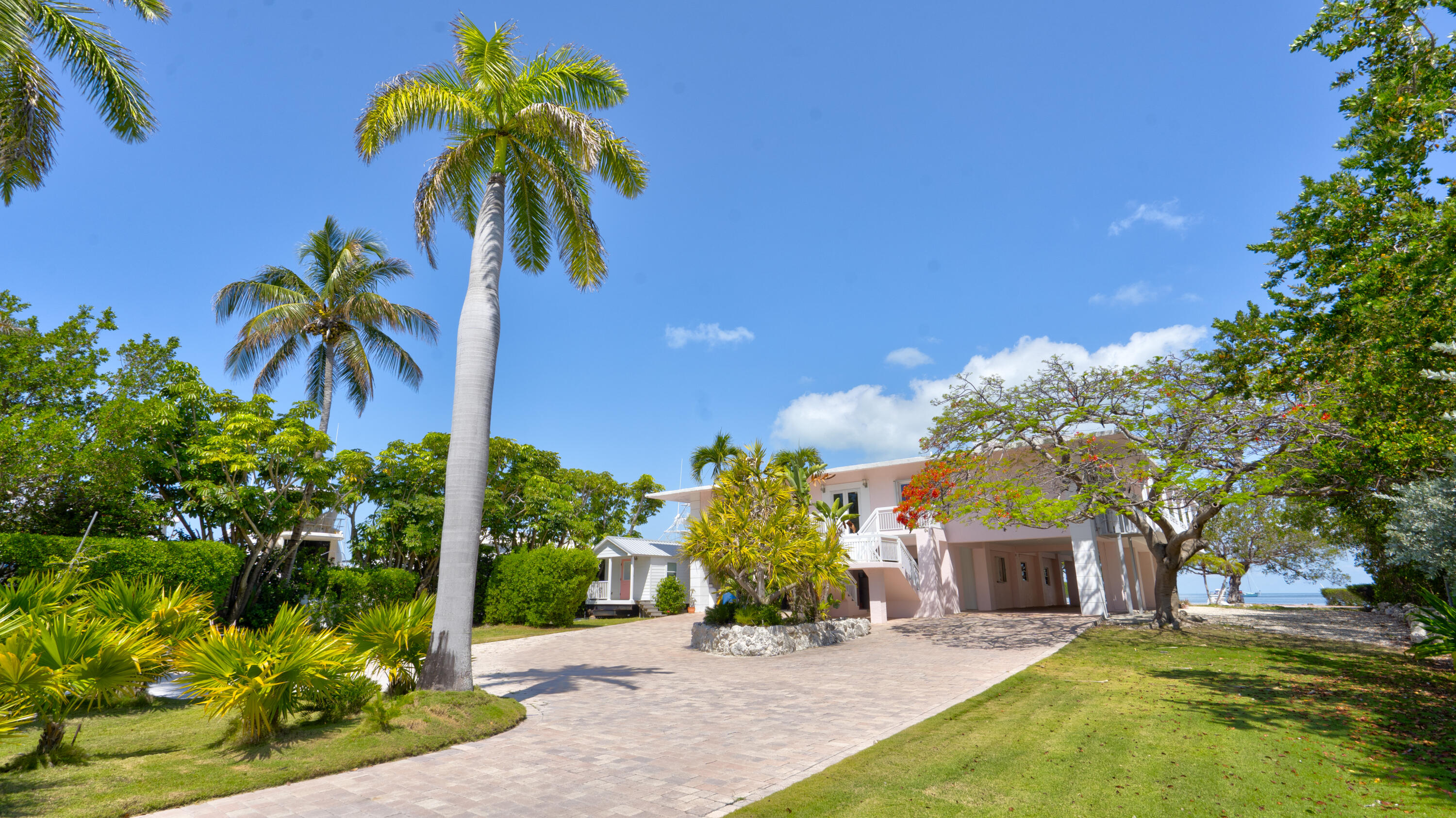 1101 Mastic Street Islamorada, FL 33036 - Photo 2 of 128 1101 Mastic St., Upper Matecumbe Key, FL
