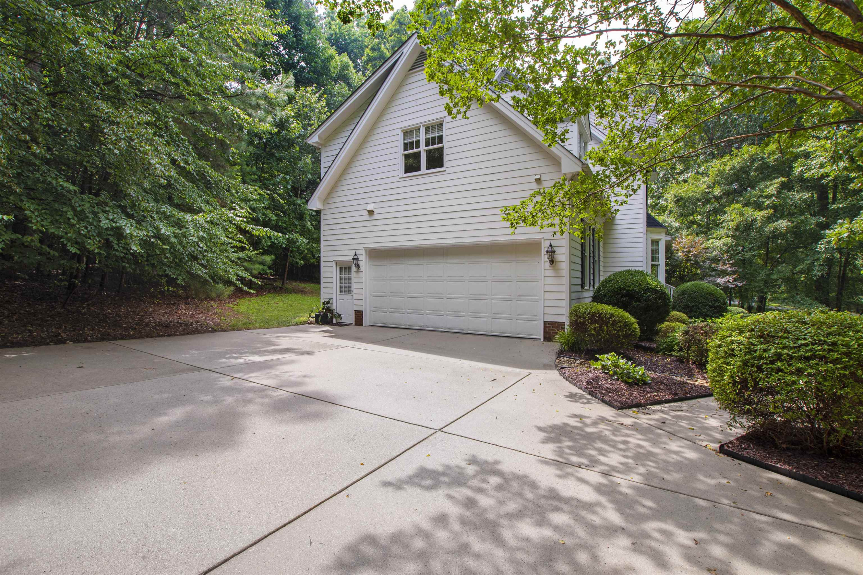5765 Olde South Road Raleigh, NC 27606 - Photo 4 of 50 Photo 4