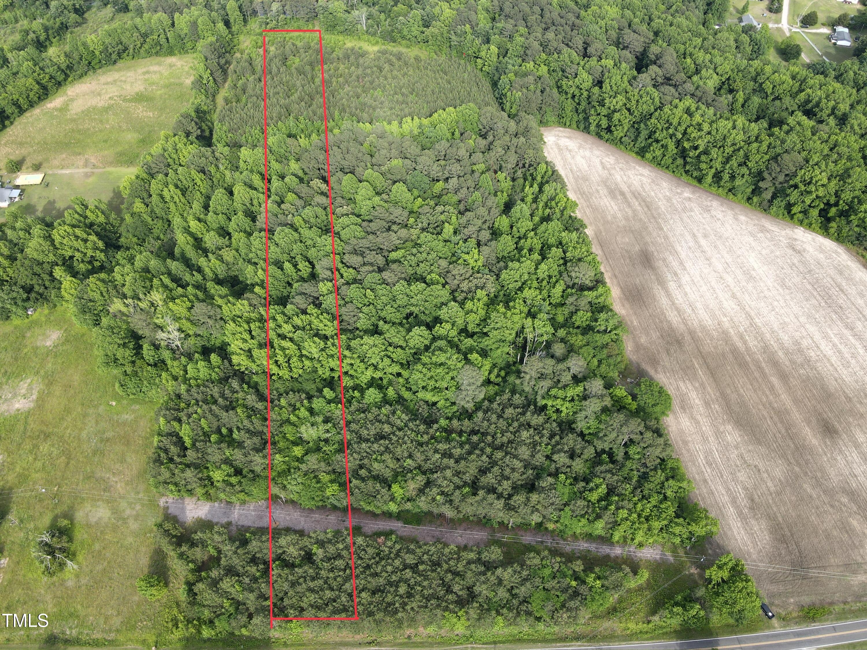 2 P G Pearce Road Zebulon, NC 27597 - Photo 1 of 4 a view of a garden