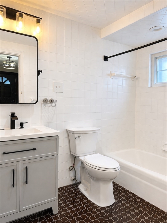 48 Shawmut Street, Unit 1 Chelsea, MA 02150 - Photo 13 of 26