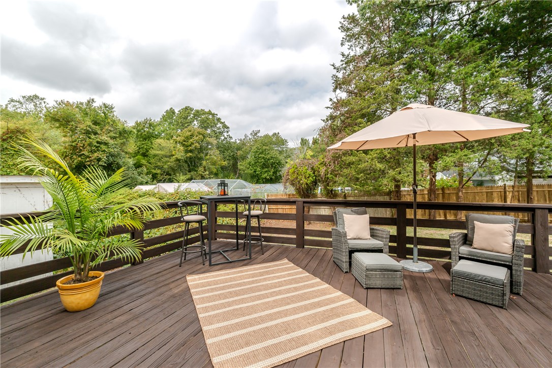 35 Saratoga Road Warwick, RI 02886 - Photo 3 of 45 Private deck