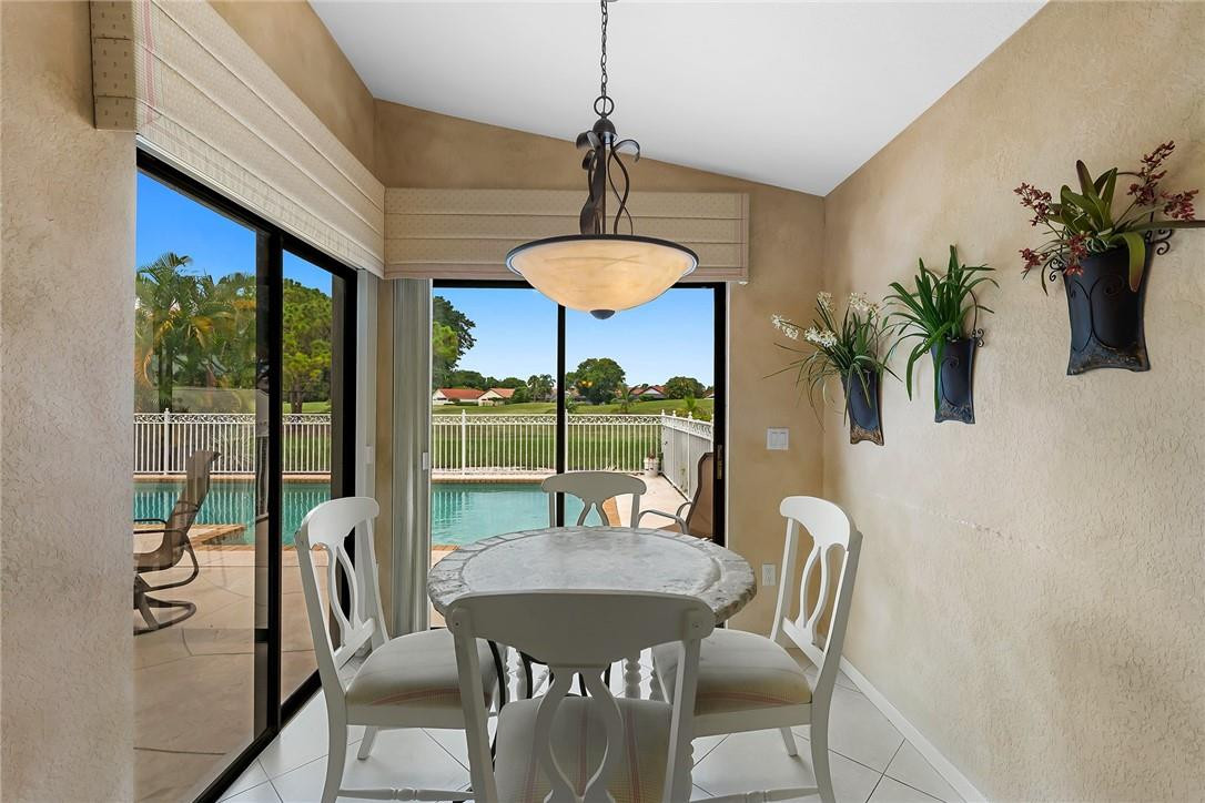 10216 Sunset Bend Drive Boca Raton, FL 33428 - Photo 11 of 24 Eat in Kitchen
