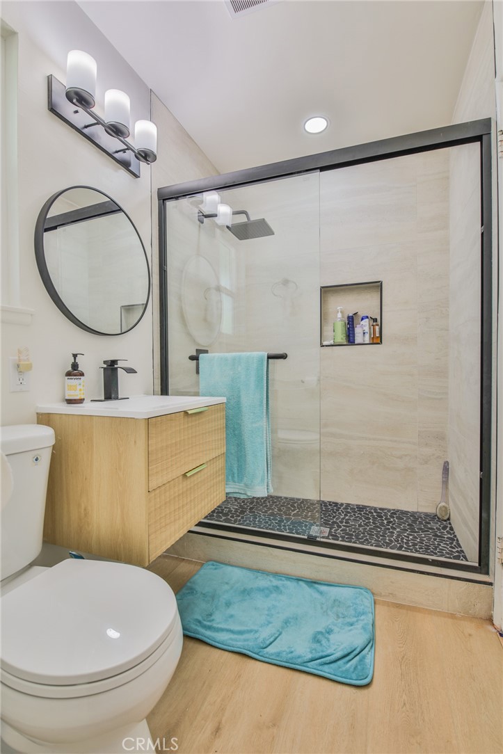 14537 Gandesa Road La Mirada, CA 90638 - Photo 23 of 41 Remodeled Bathroom 1