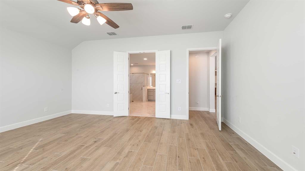 10437 Terrapin Road Fort Worth, TX 76126 - Photo 11 of 23