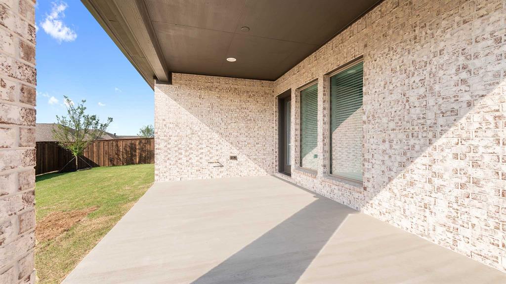 10437 Terrapin Road Fort Worth, TX 76126 - Photo 14 of 23