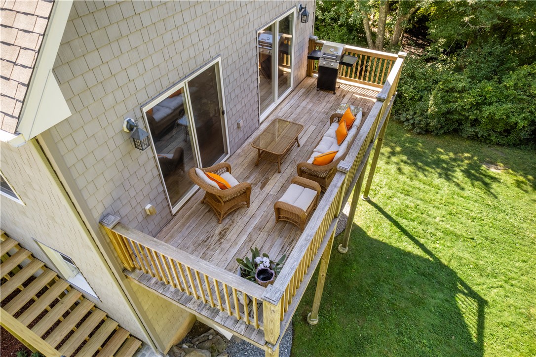 1370 Boston Neck Road Narragansett, RI 02874 - Photo 27 of 29 Gallery Image 27