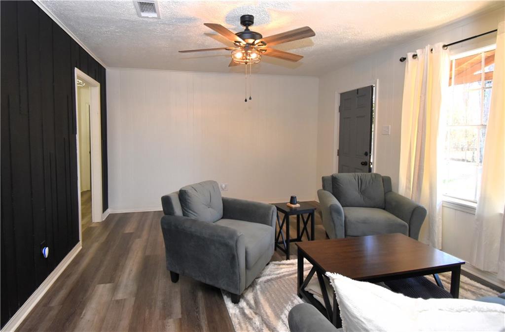 1614 Edwards Road Pineville, LA 71360 - Photo 8 of 41 Gallery Image 8