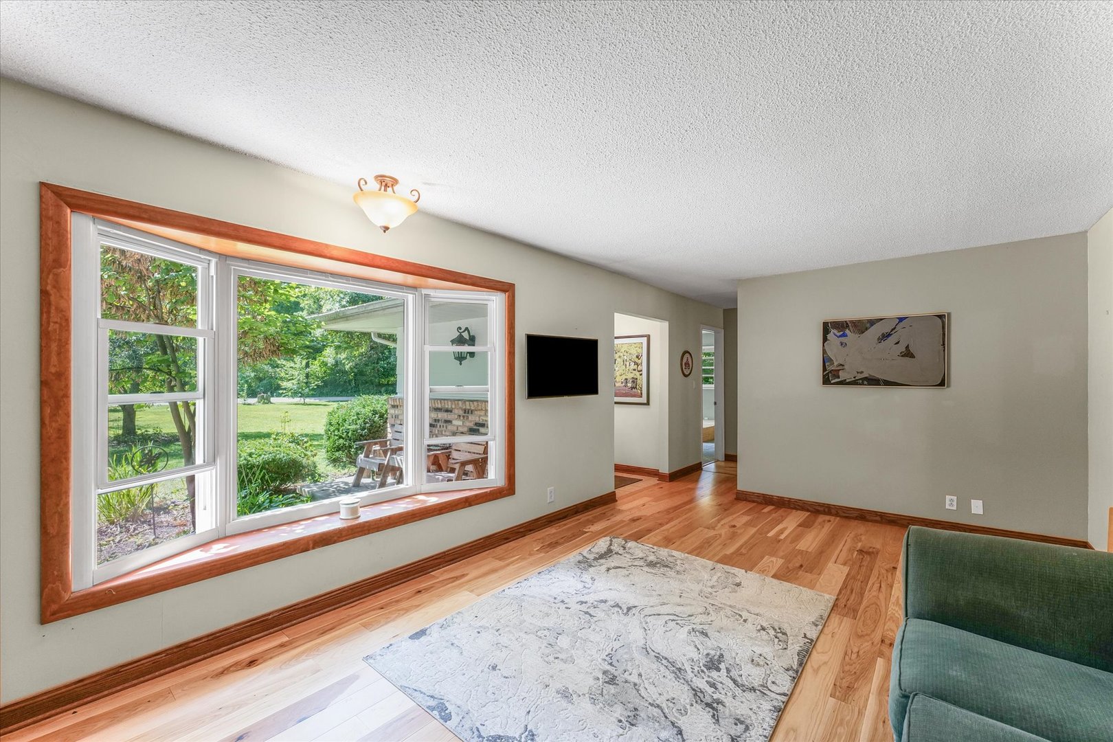 9835 East 1610 North Road Oakwood, IL 61858 - Photo 4 of 35 a view of a room with a large window