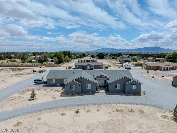 $950,000 | 921 West Leffner Drive, Pahrump, NV 89060
