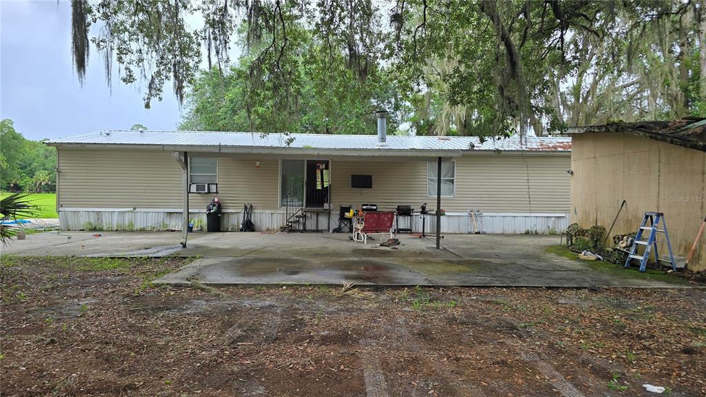 150 Hunter Road Palatka, FL 32177 - Photo 1 of 35