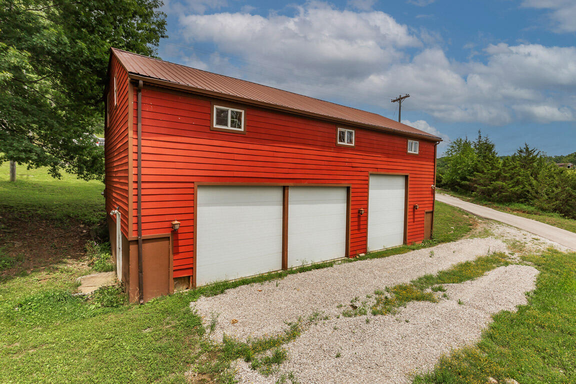 40 Highway 3149 Butler, KY 41006 - Photo 32 of 44 Barn1