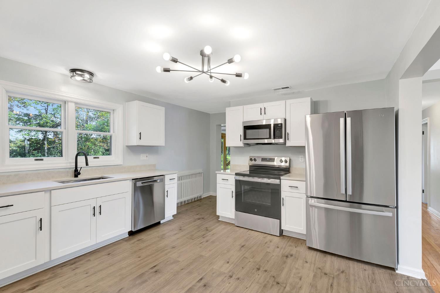 2481 South Road Cincinnati, OH 45233 - Photo 17 of 49
