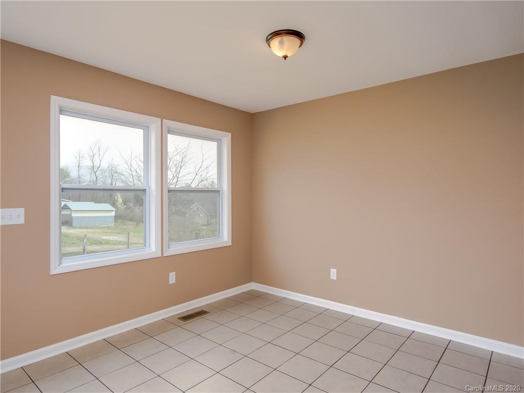 22 Kennedy Rise Hendersonville, NC 28792 - Photo 11 of 22