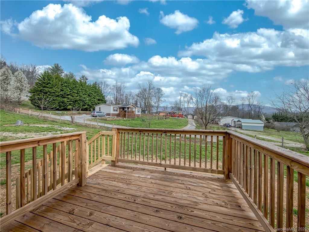 22 Kennedy Rise Hendersonville, NC 28792 - Photo 18 of 22