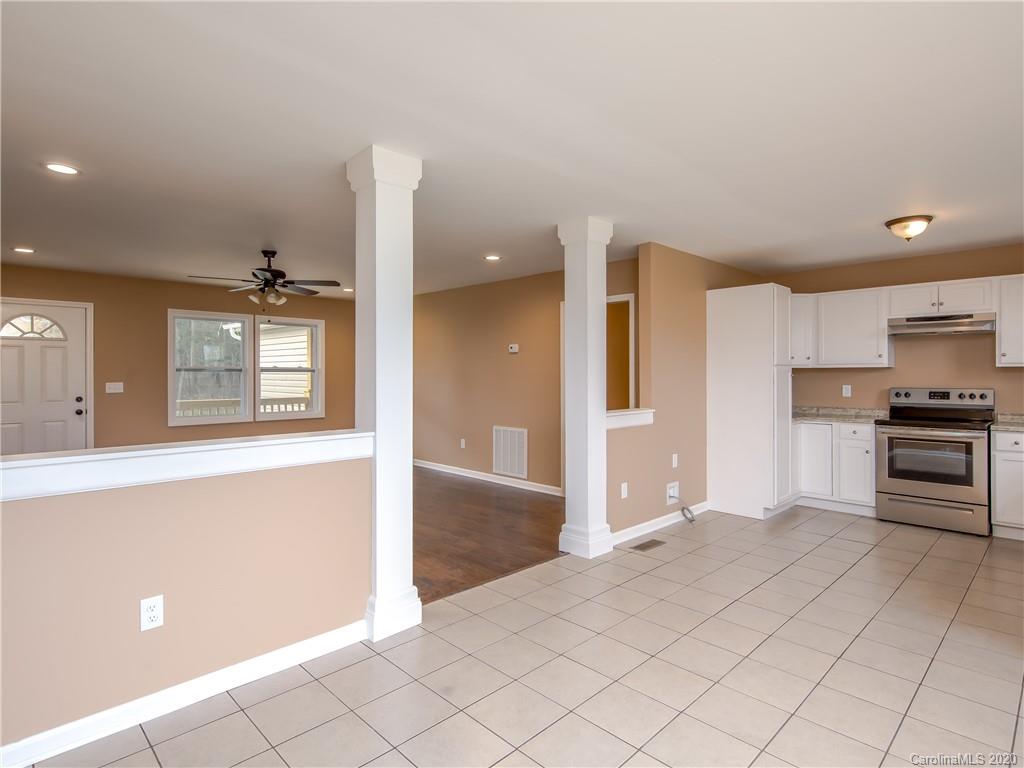 22 Kennedy Rise Hendersonville, NC 28792 - Photo 8 of 22