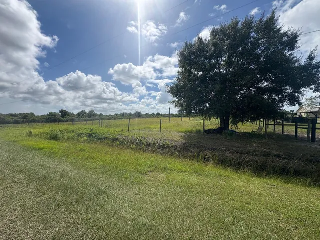 $55,000 | 16426 Northwest 262nd Street, Okeechobee, FL 34972