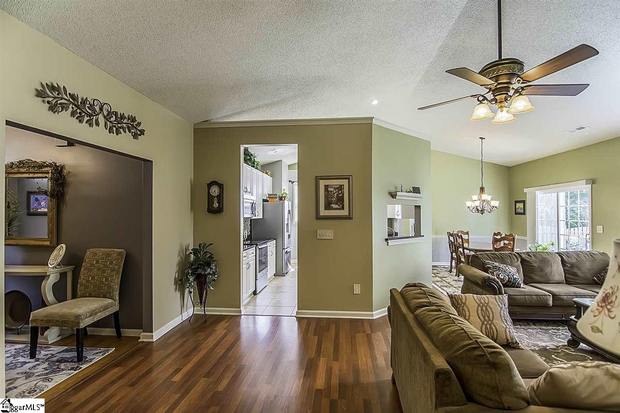 18 Candor Place Simpsonville, SC 29681 - Photo 11 of 35