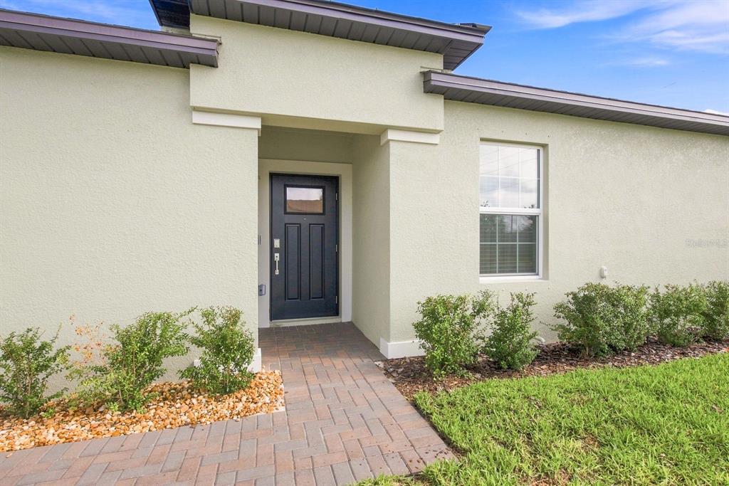 6628 Homebound Way New Port Richey, FL 34655 - Photo 4 of 35 Gallery Image 4
