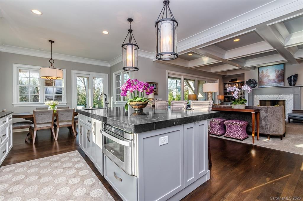 6237 Sharon Acres Road Charlotte, NC 28210 - Photo 8 of 39