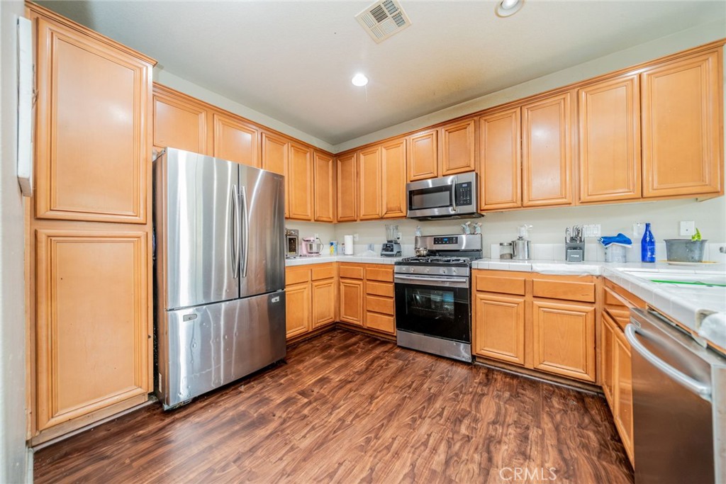 6361 Chattanooga Drive Riverside, CA 92504 - Photo 7 of 33