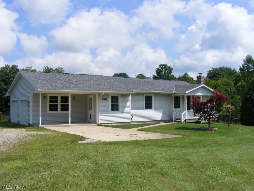 1071 Stevenson Road Ashtabula, OH 44004 - Photo 2 of 20