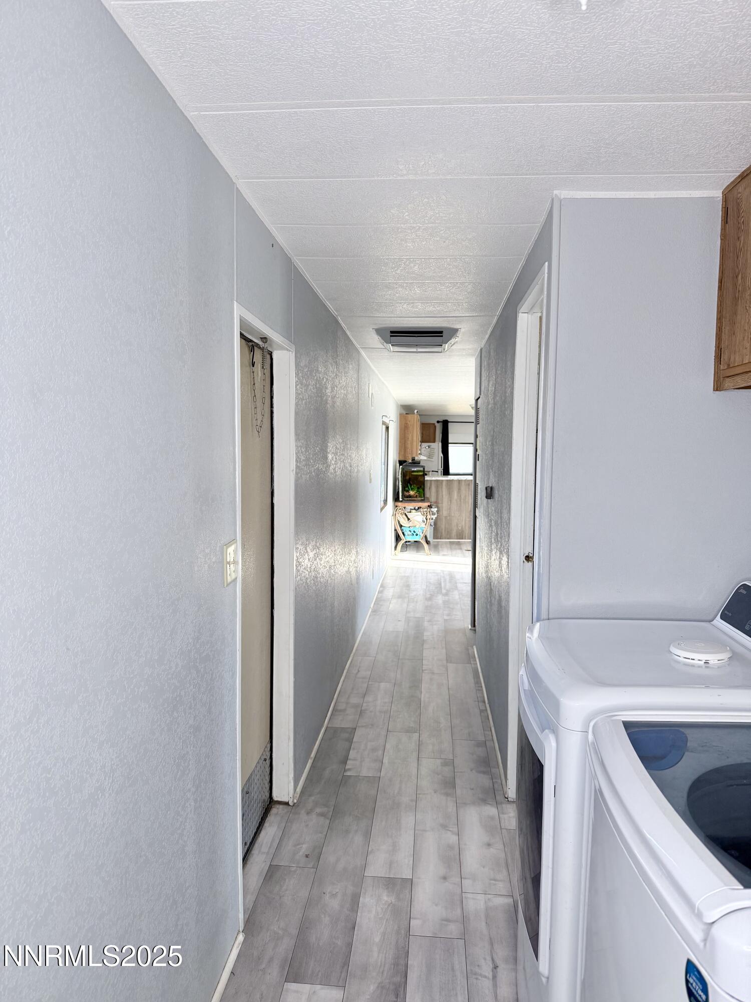 3085 Jupiter Street Winnemucca, NV 89445 - Photo 9 of 15 IMG_0098 2