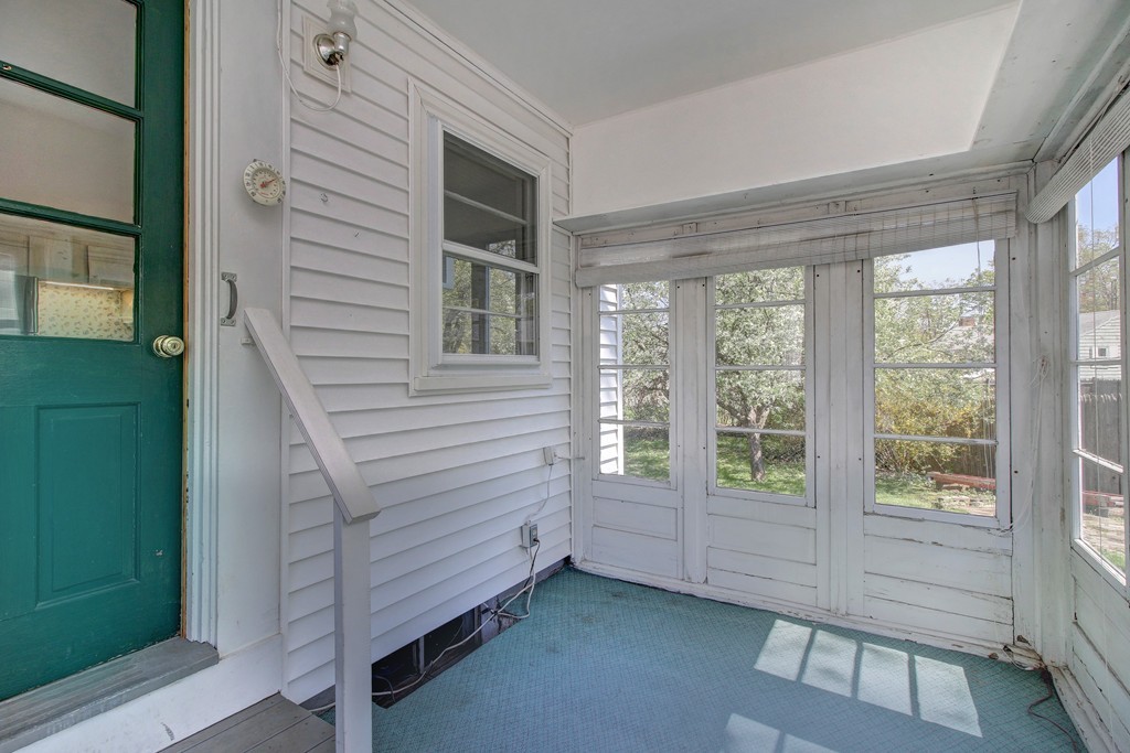 36 Karen Road Wakefield, MA 01880 - Photo 19 of 25 Gallery Image 19