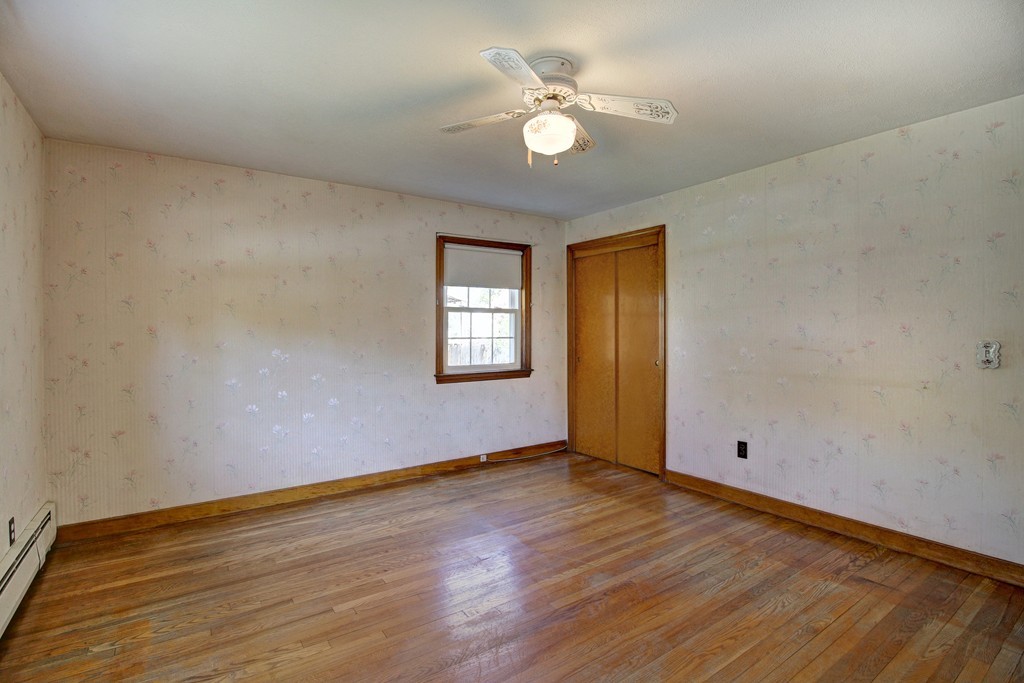 36 Karen Road Wakefield, MA 01880 - Photo 9 of 25 Gallery Image 9