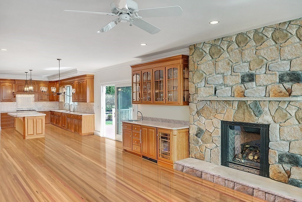 1 Little Nahant Road Nahant, MA 01908 - Photo 16 of 39 Gallery Image 16