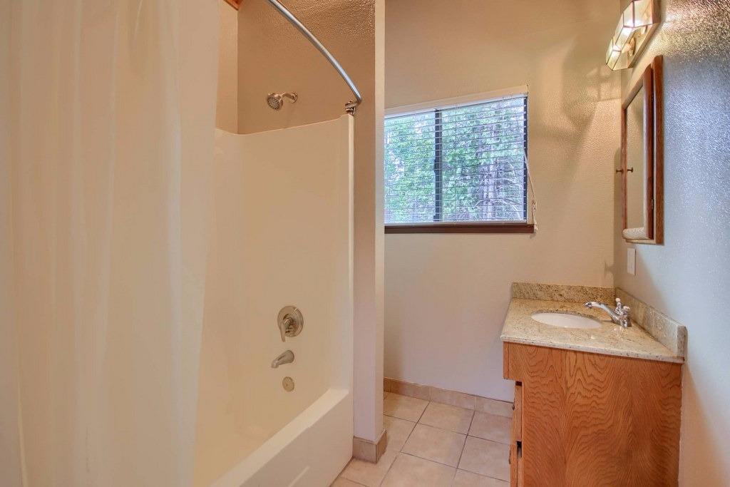 7015 Scott Road Mariposa, CA 95338 - Photo 19 of 54 Gallery Image 19