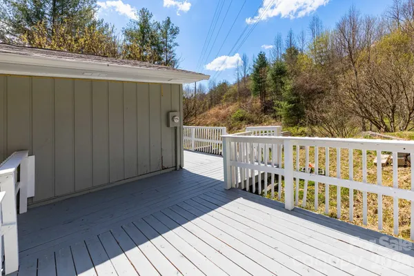 $365,000 | 4755 Highway 23, Mars Hill, NC 28754