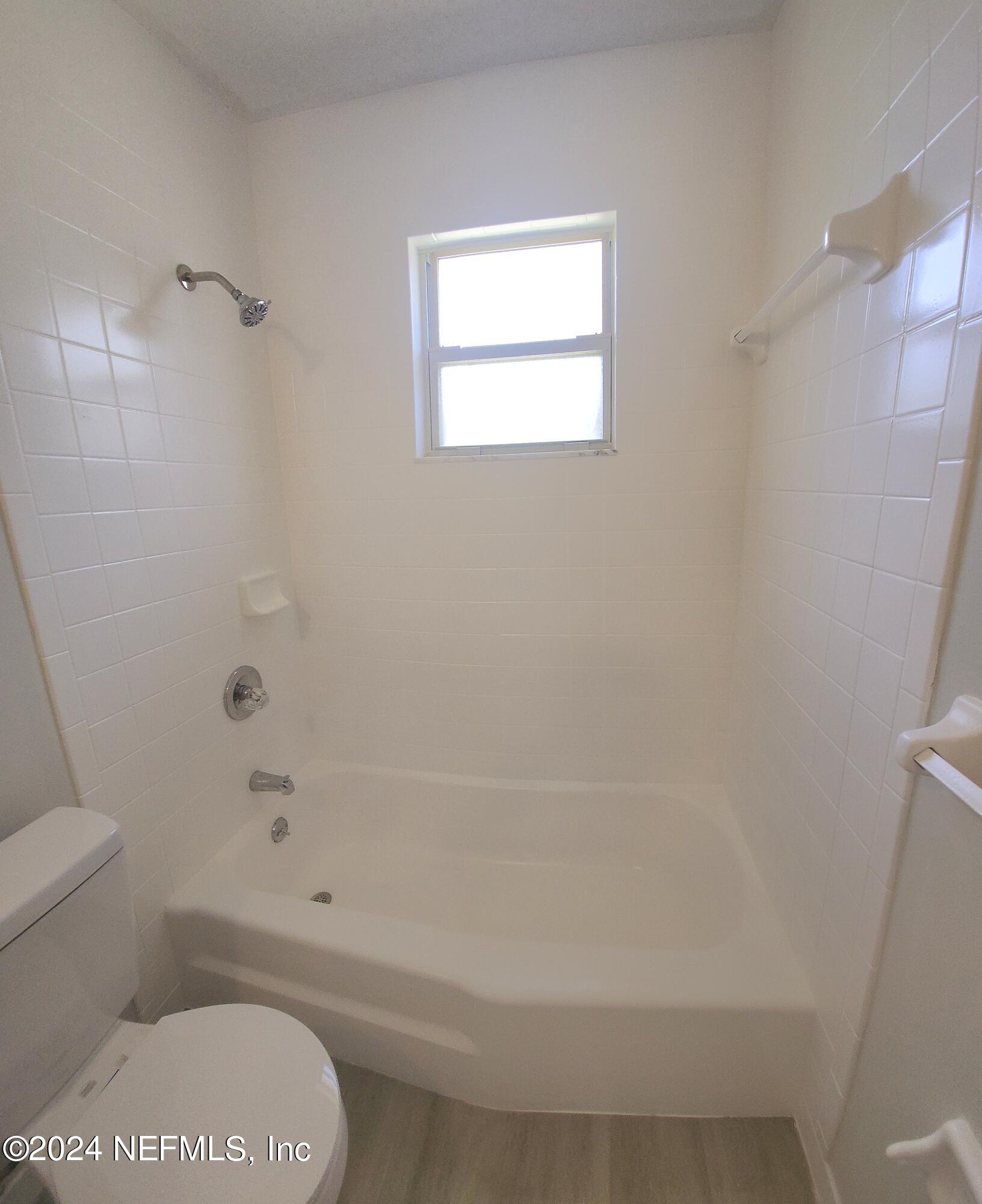 6151 Round Lake Road South Jacksonville, FL 32277 - Photo 19 of 22 20240417_135057
