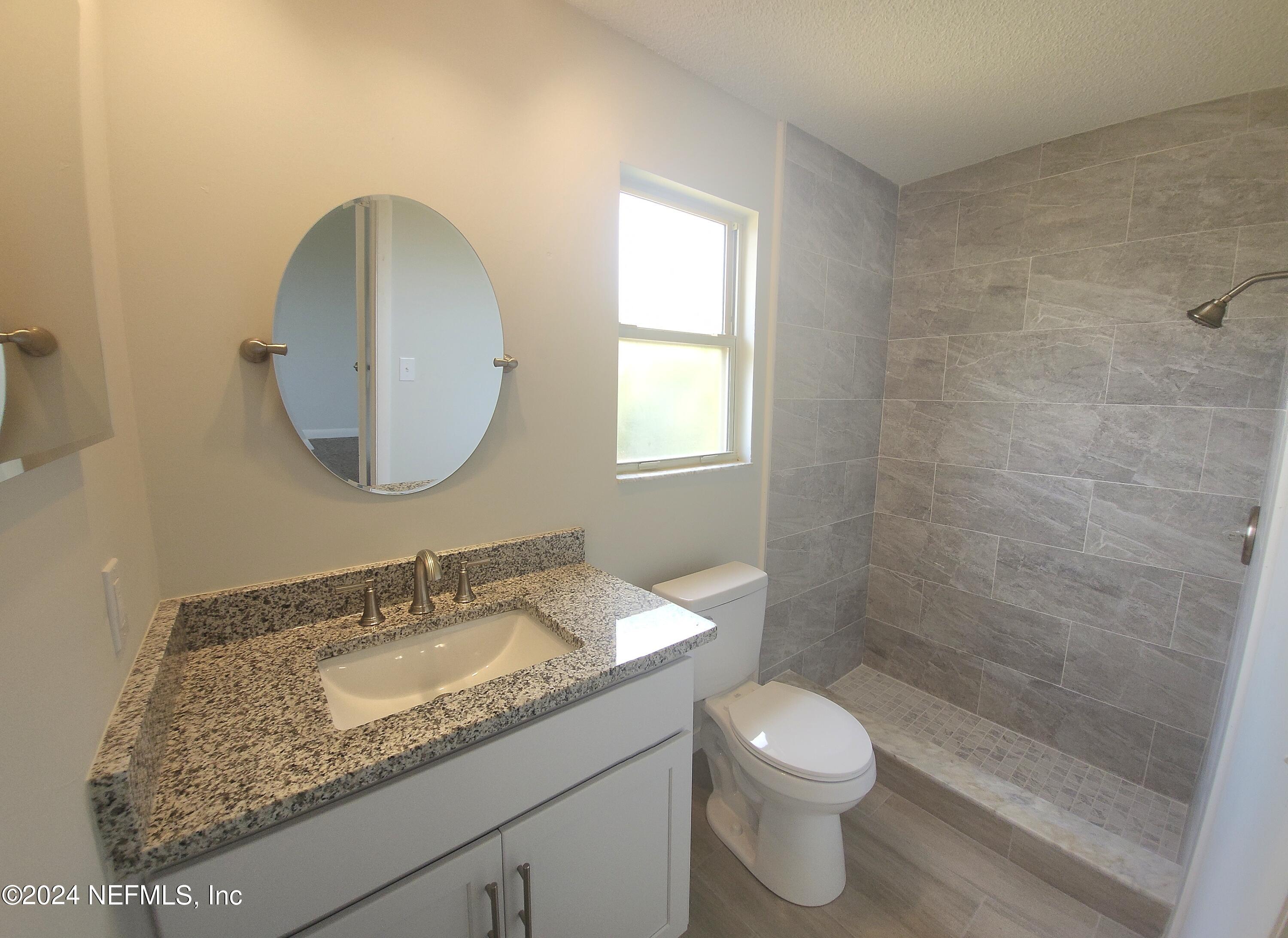 6151 Round Lake Road South Jacksonville, FL 32277 - Photo 4 of 22 20240417_134327