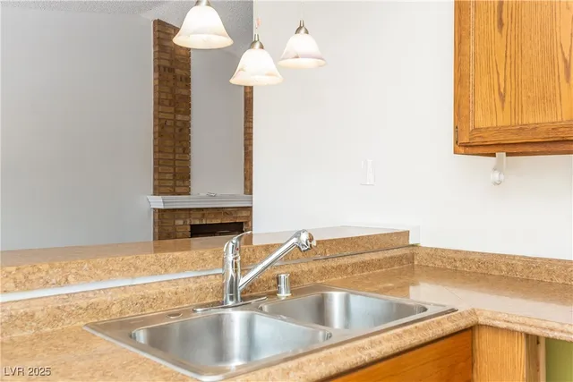 $1,915 | 6536 West Joe Michael Way, Las Vegas, NV 89108