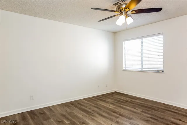 $1,915 | 6536 West Joe Michael Way, Las Vegas, NV 89108